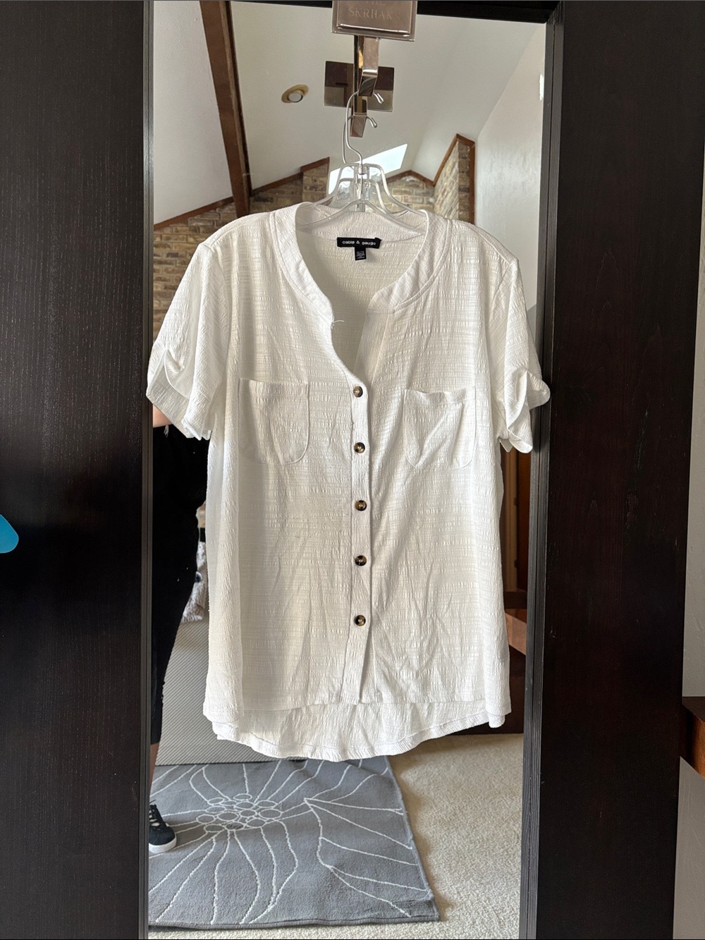 Cable & Gauge White Slub Knit Button-Front Short Sleeve Shirt